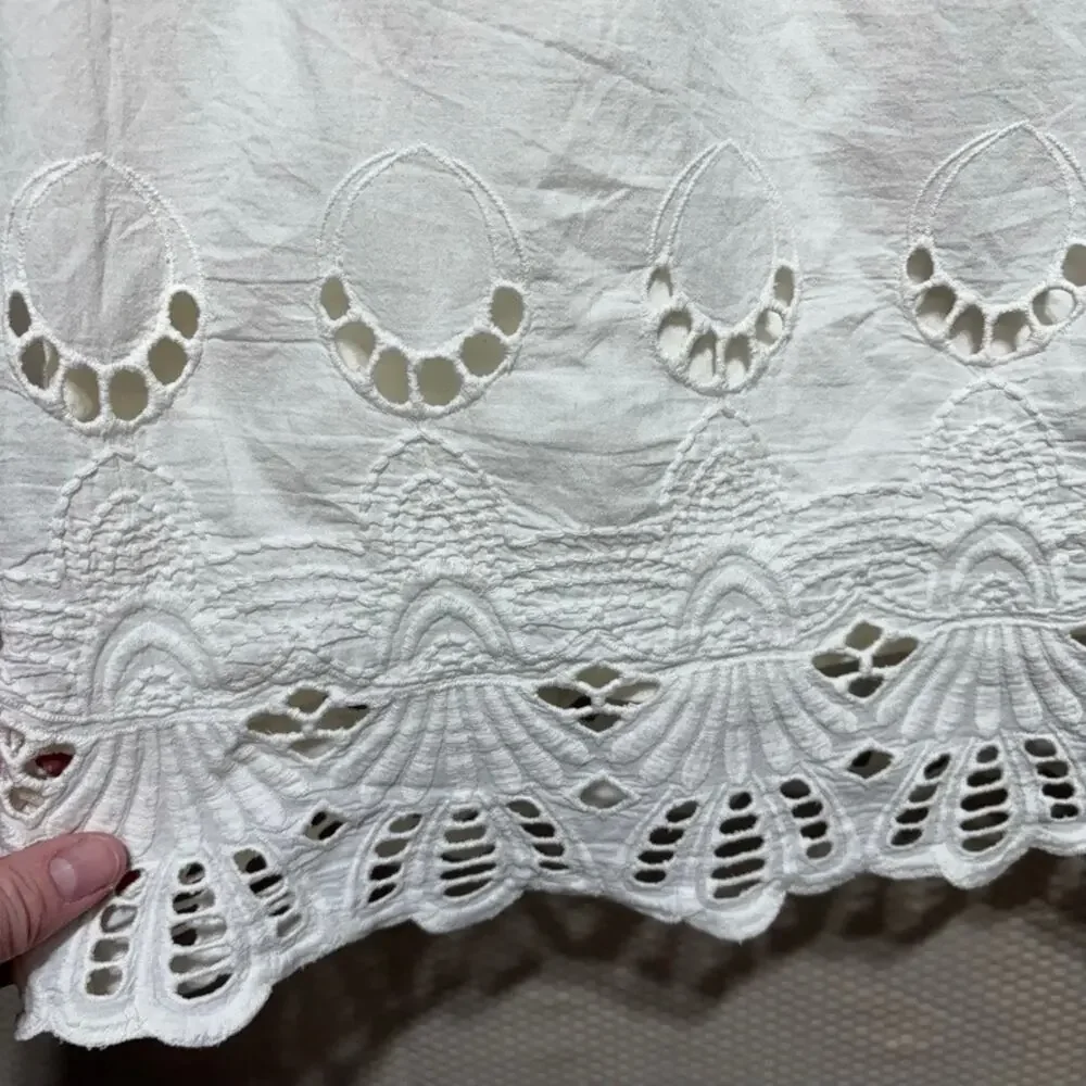 ASTARS + Evereve Eyelet Shift Dress XS White Off Shoulder Scalloped Hem Bride
